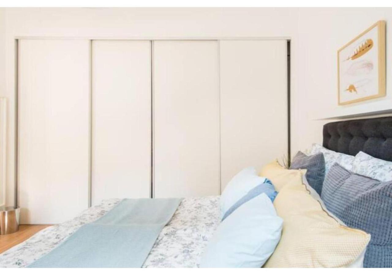 Luxurious And Bright, 5 Min To City Center Apartment Виена Екстериор снимка
