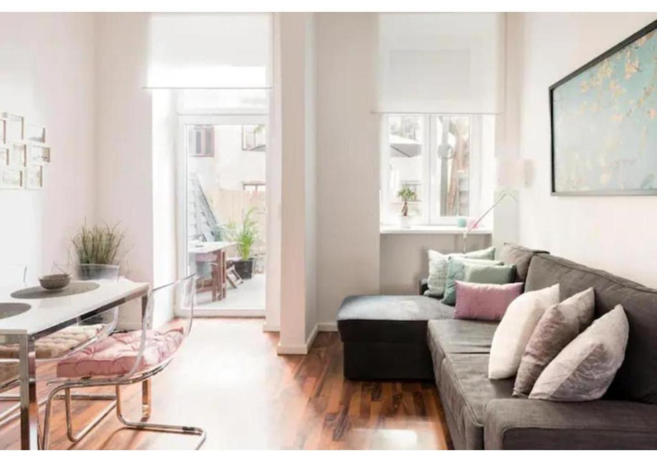 Luxurious And Bright, 5 Min To City Center Apartment Виена Екстериор снимка